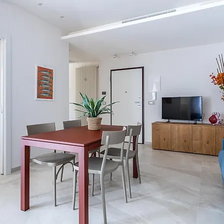 Appartement Submaris/luxury Flat /terrazza/ 50m Beach/ Centro *